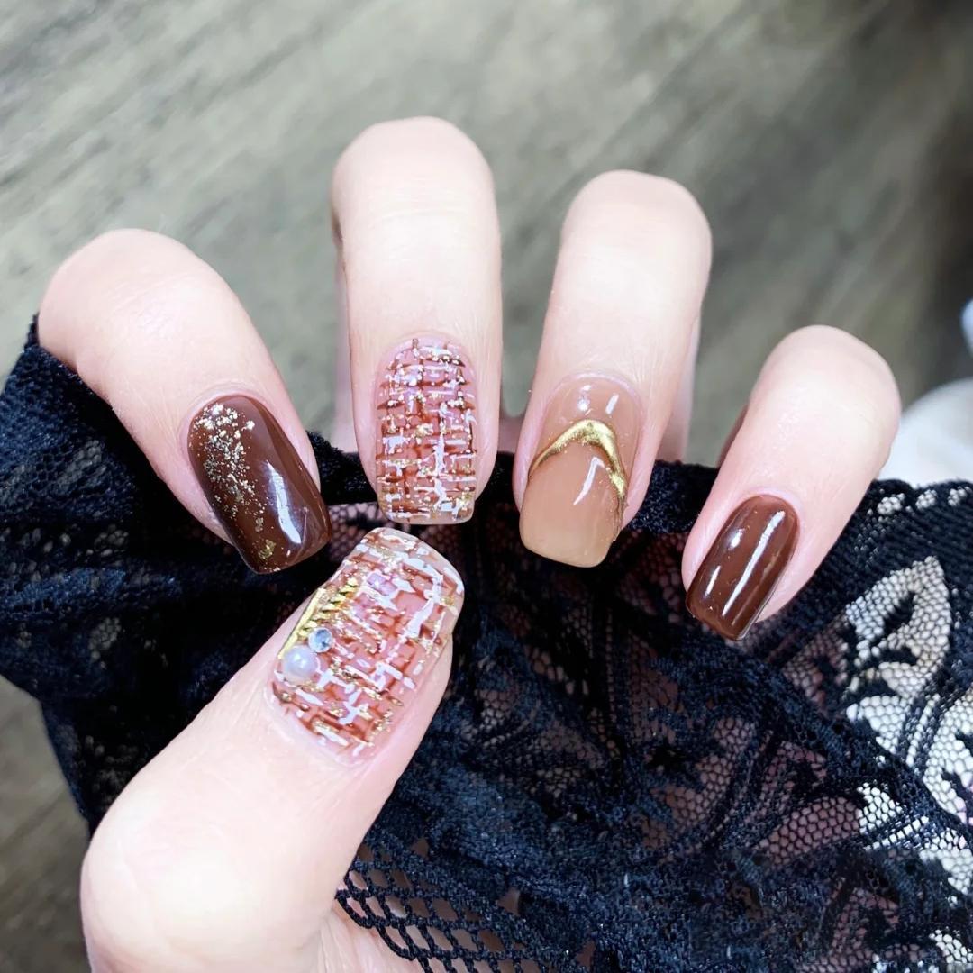 Just copy the homework, super nice manicure